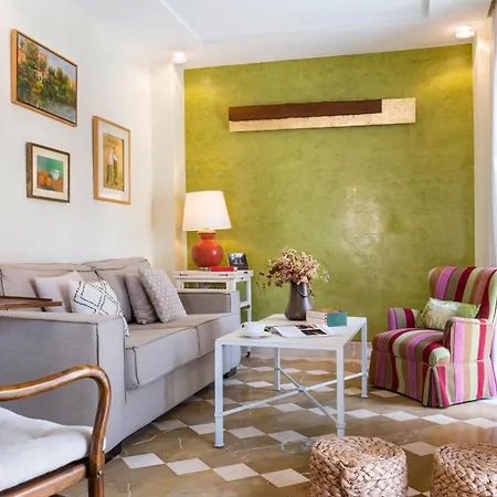 Magno Santo Tomas Apartment