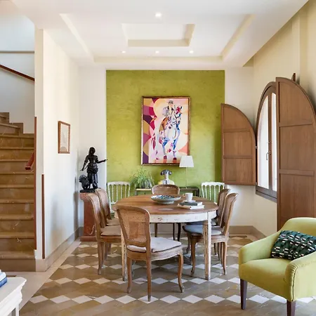 Magno Santo Tomas Apartment